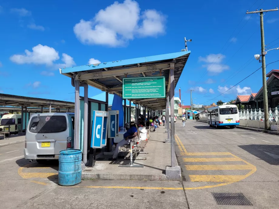 Busbahnhof West, St. John's