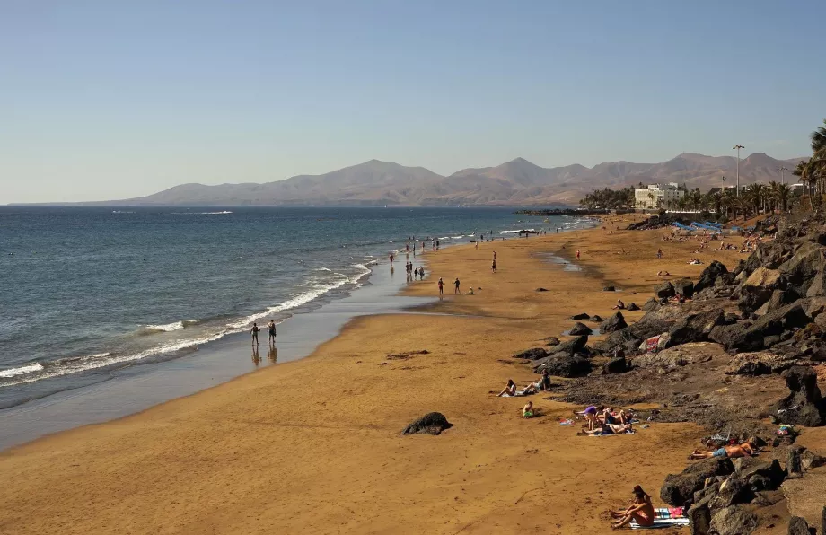 Playa Grande Strände in Puerto del Carmen