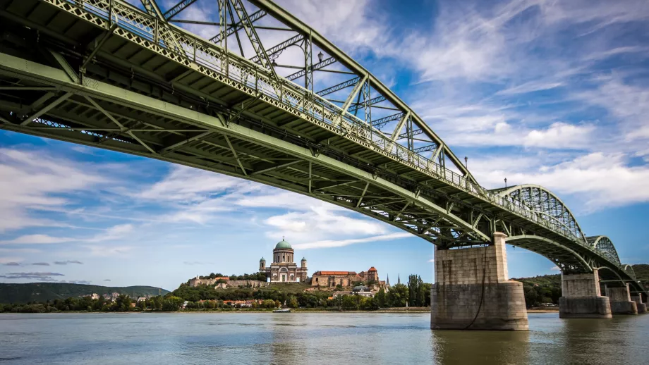 Maria-Valerie-Brücke