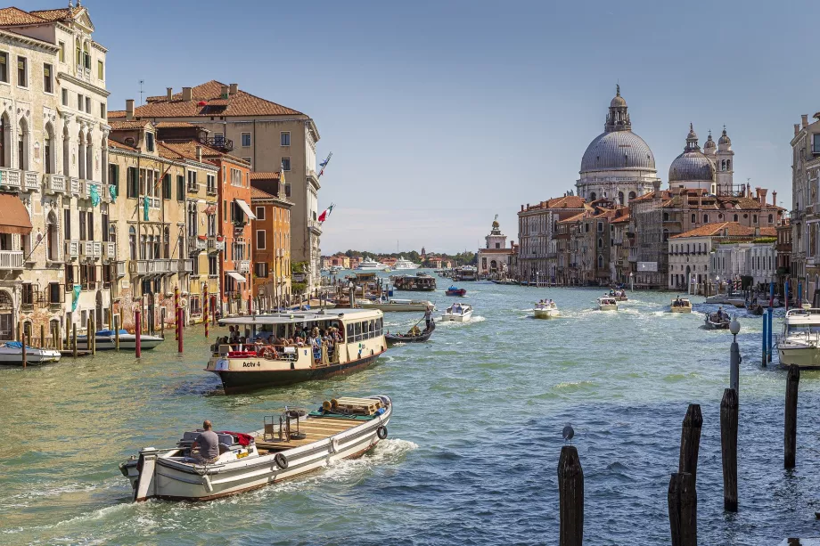 Transport auf dem Grand Canal