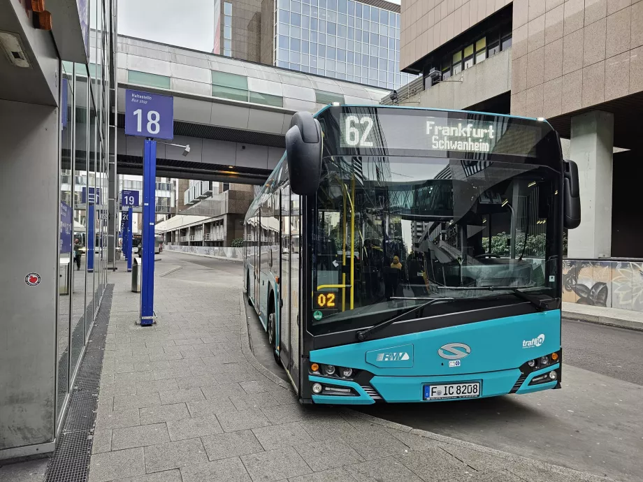 Busbahnhof, Terminal 1, FRA