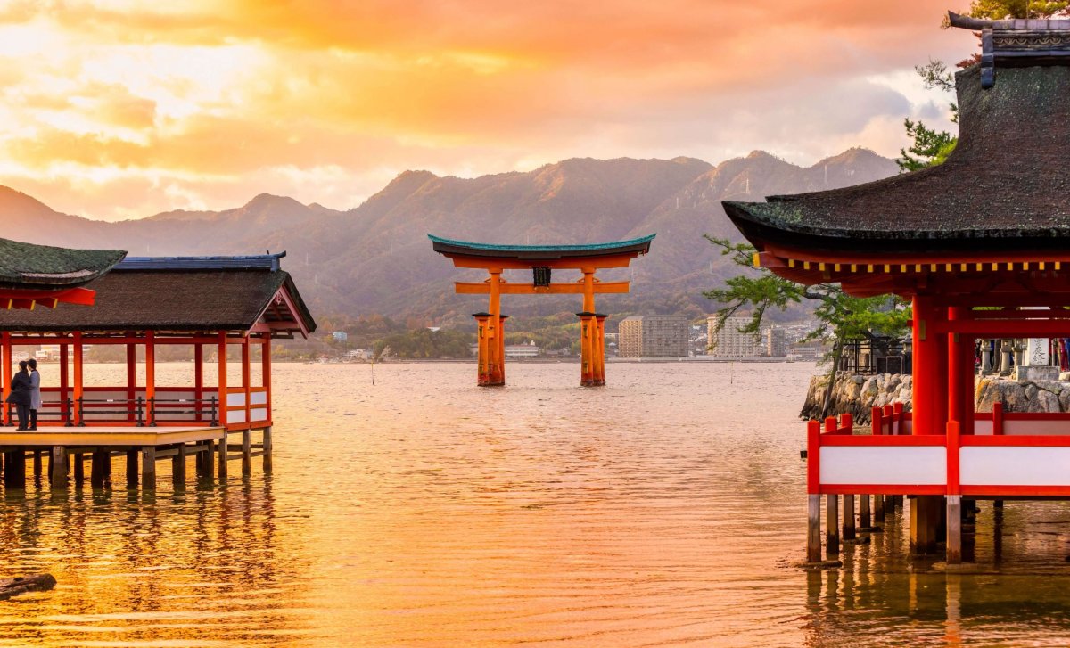 Itsukushima-Schrein, Miyajima - alles was Sie wissen müssen