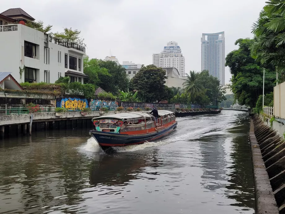 Khlong Boot