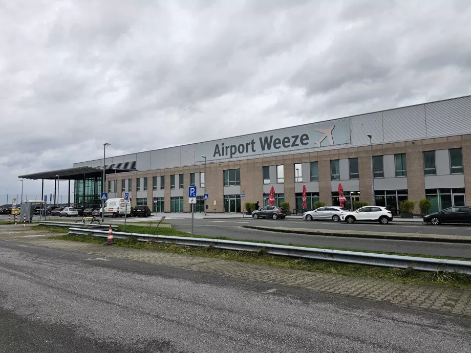 Flughafen Weeze Terminal