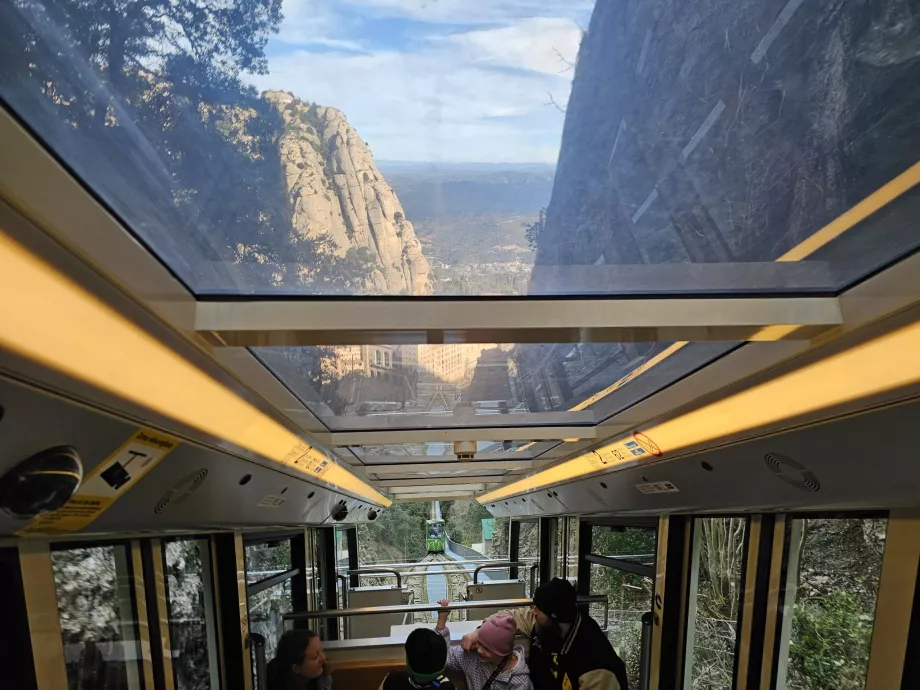 Blick von der Seilbahn Sant Joan