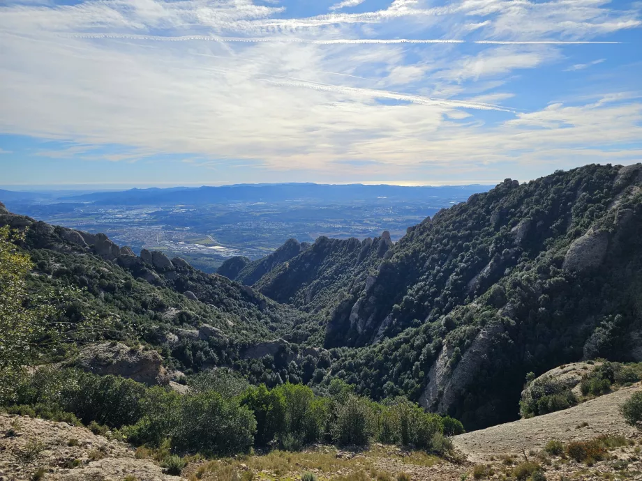 Blick nach Süden von den Montserrat-Bergen