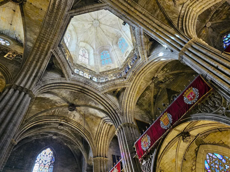 Kathedrale von Barcelona, Innenraum