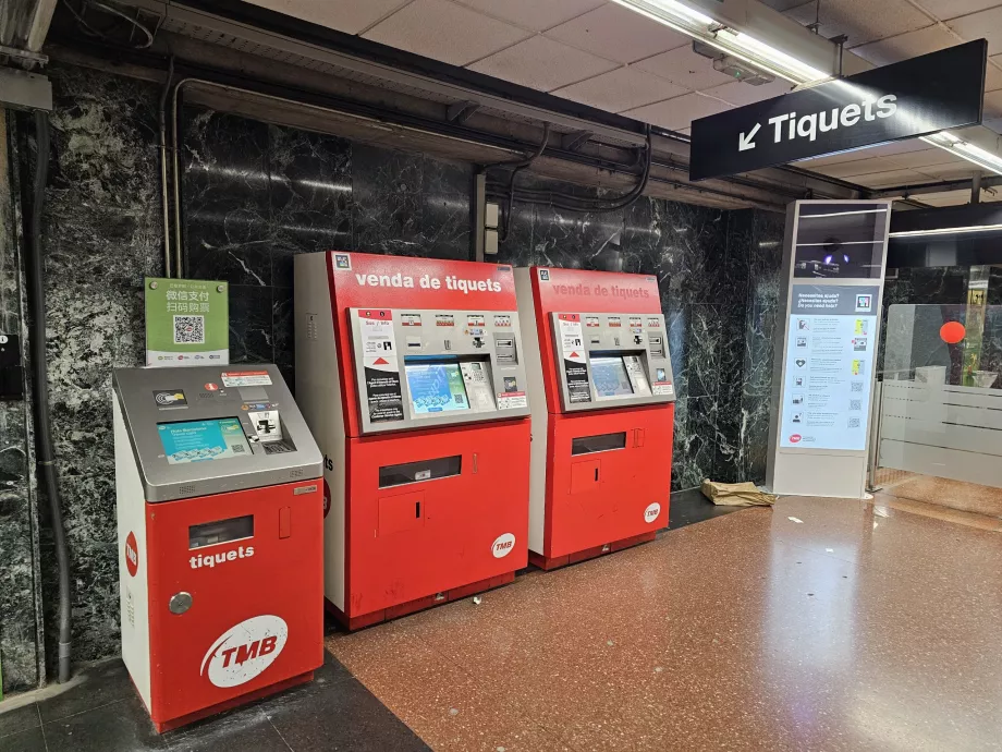 Fahrkartenautomaten in der U-Bahn