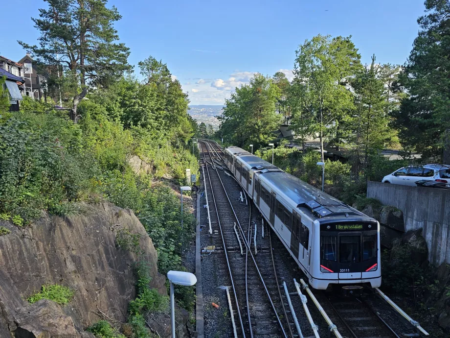 Metro Holmenkollen