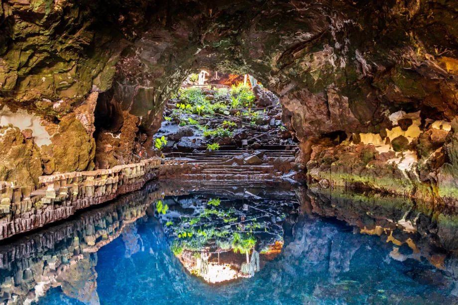 Höhle Jameas del Agua