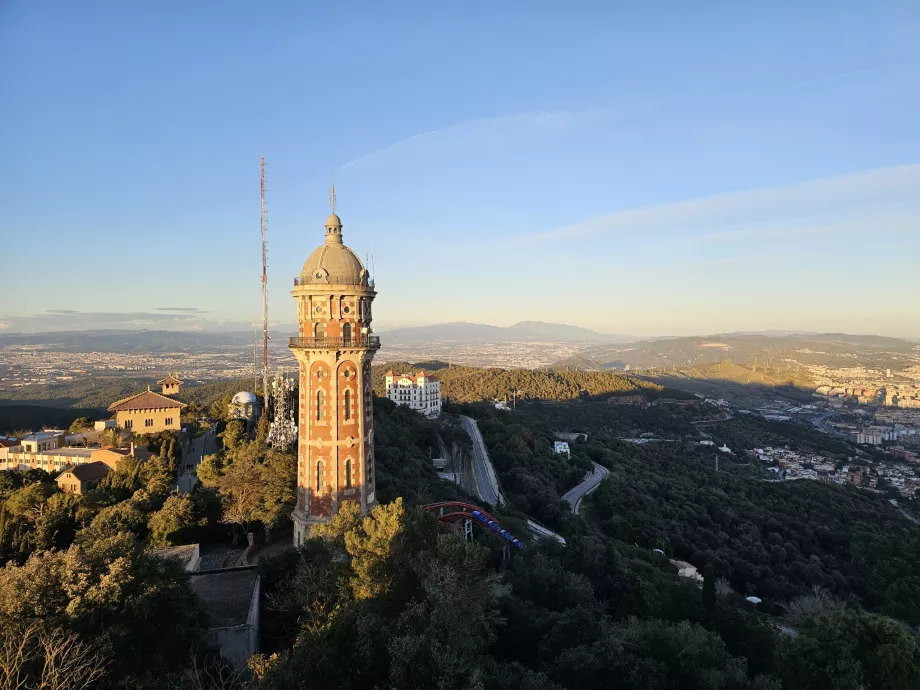 Blick von der Terrasse des Tibidabo-Tempels