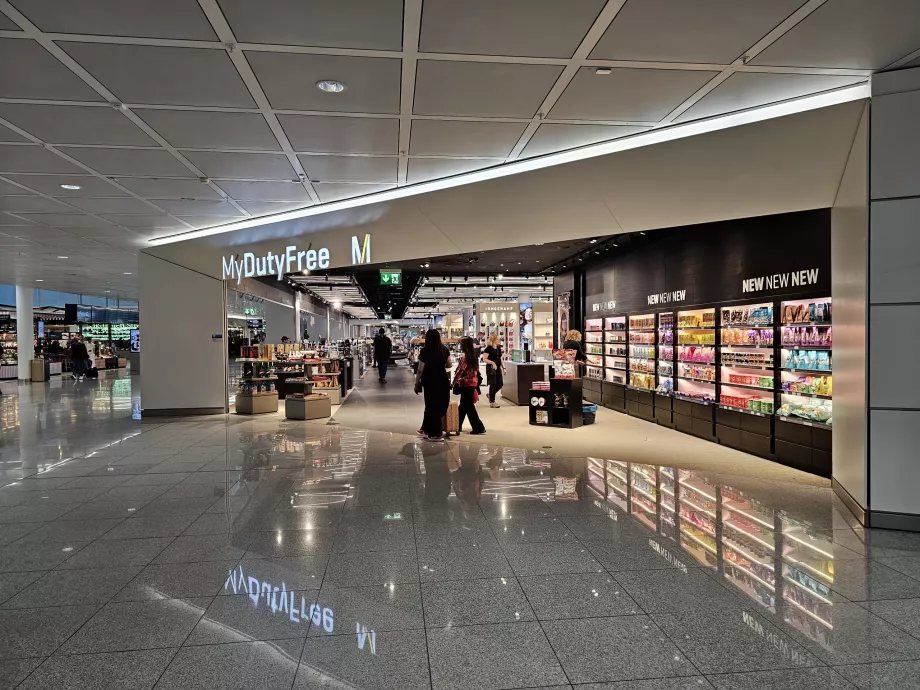 Duty Free, Terminal 2, Abflug-Gate K