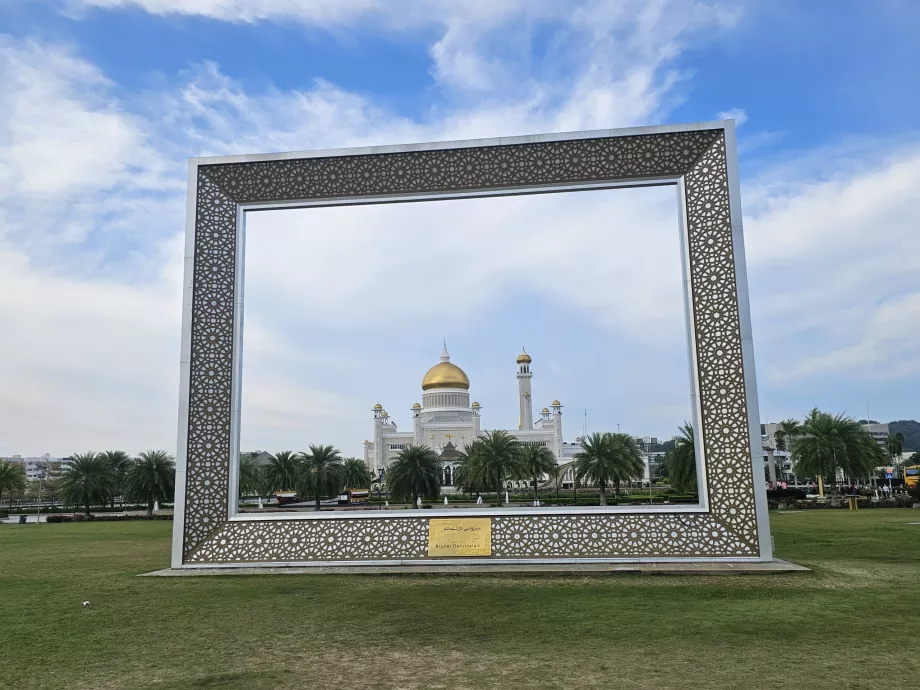 Rahmen, Bandar Seri Begawan