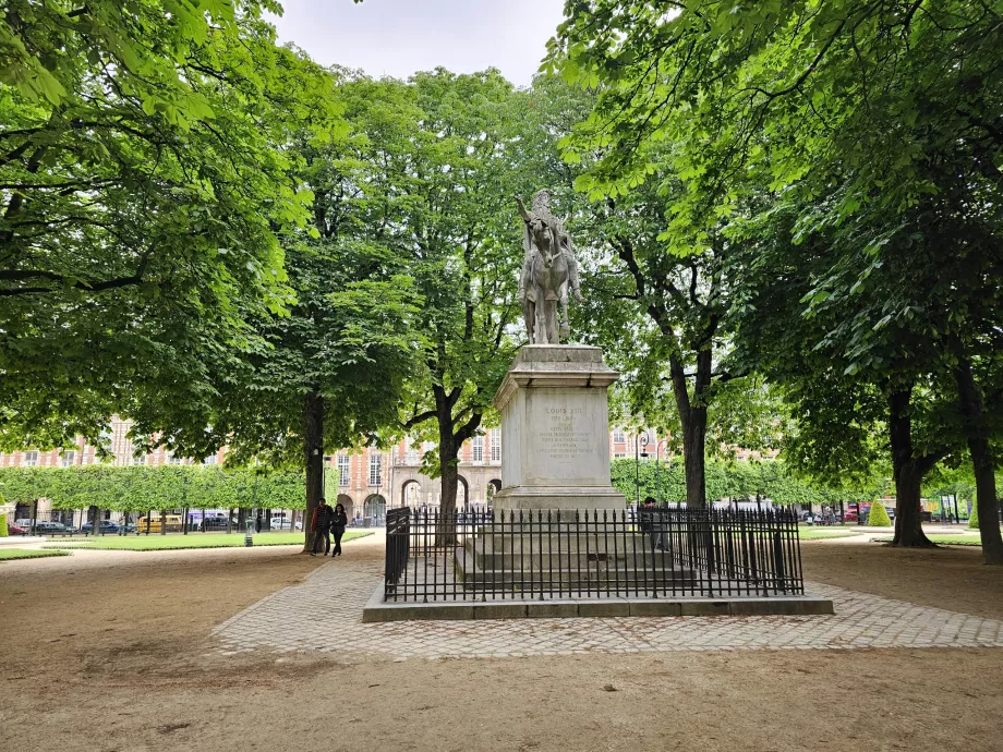 Reiterstandbild, Place des Vosges