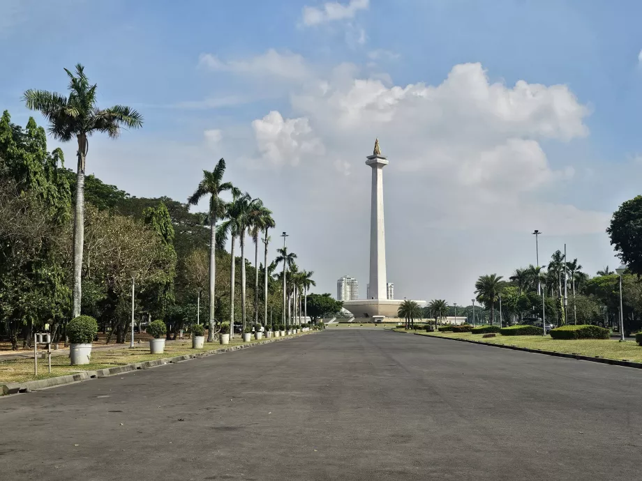 Park rund um das Monas-Denkmal