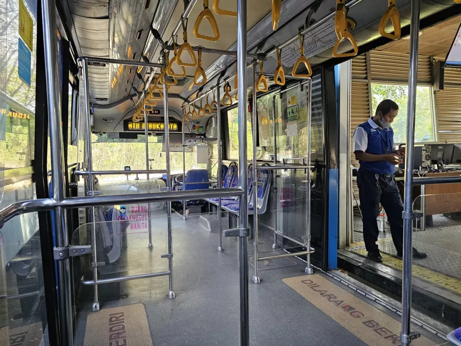 TransJakarta-Bus