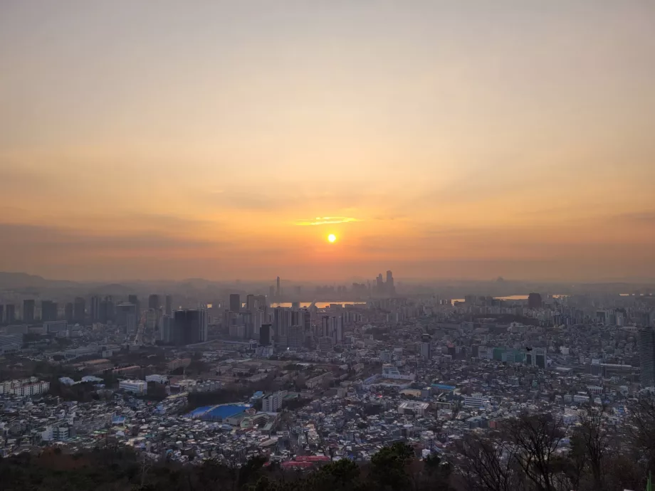 Blick vom Namsan-Hügel