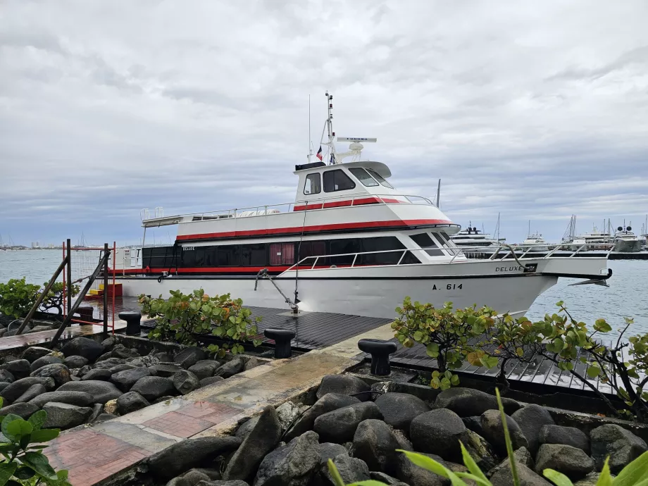 Schiff Marigot - Anguilla