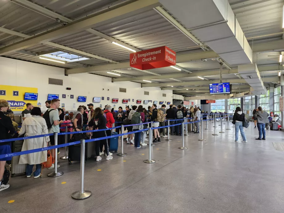 Check-in-Halle, Terminal 1