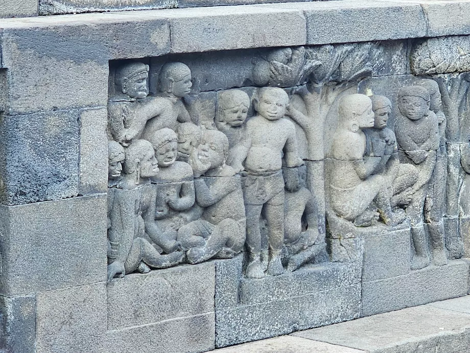 Detail der Reliefs