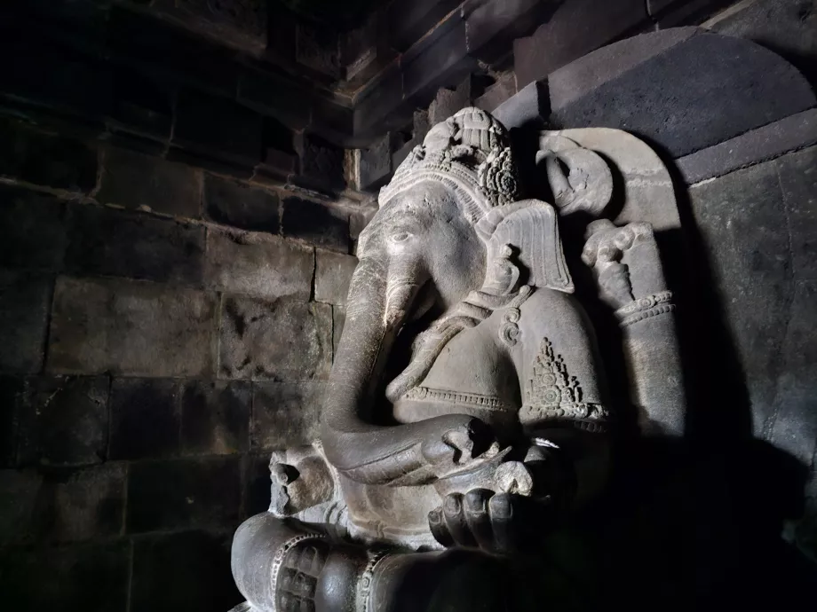 Prambanan, Statue von Ganesha