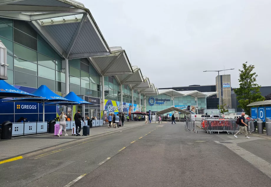 Anreise über den Flughafen Birmingham