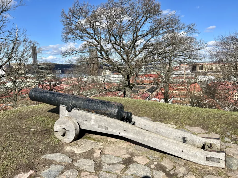 Historische Kanone in Skansen Kronan