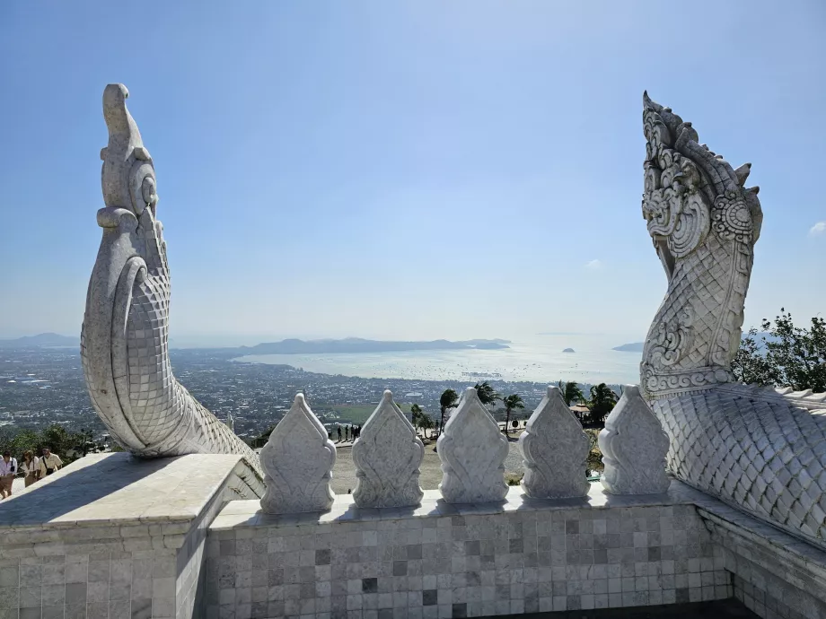 Blick von der großen Buddha-Statue