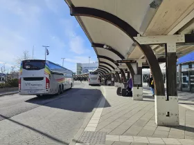 Bus stops, long-distance buses (Flygbussarna, Flixbus)