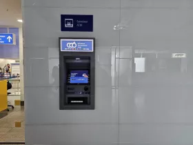 ATM an der Sicherheitskontrolle