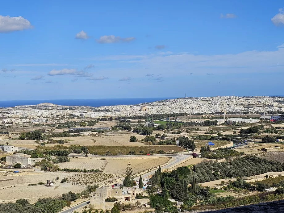 Blick von den Mauern von Mdina