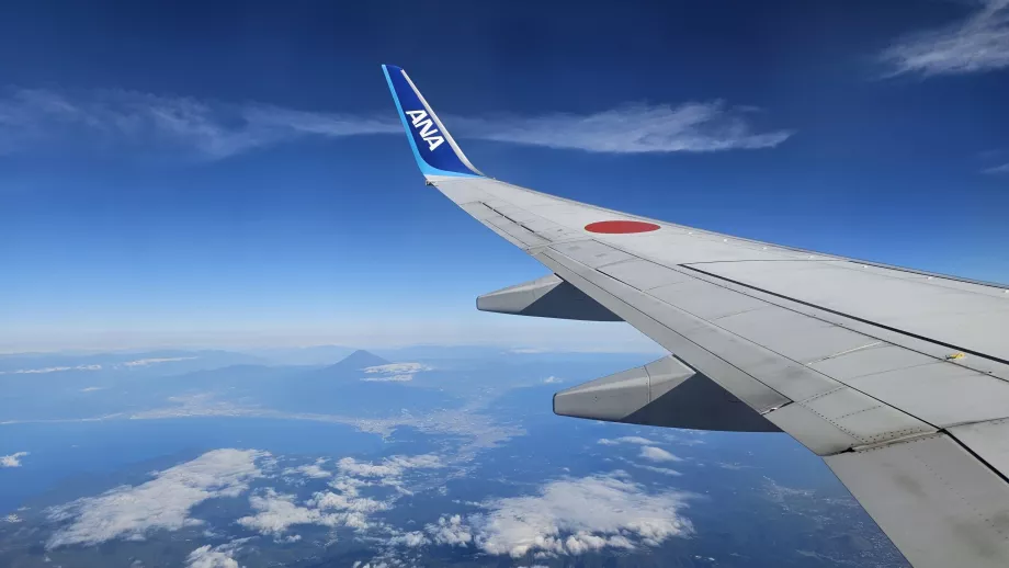 Flug Nagoya - Tokio Haneda mit dem Berg Fuji im Hintergrund