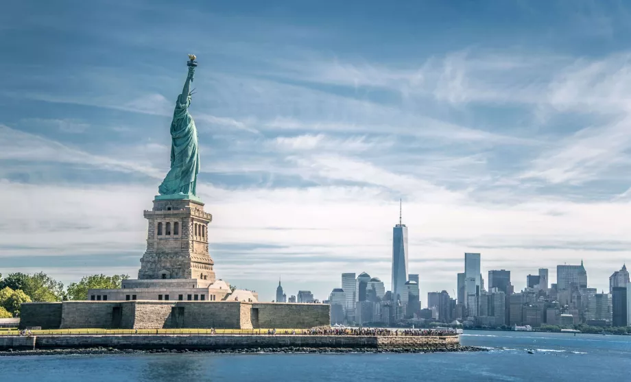 Freiheitsstatue und Manhattan