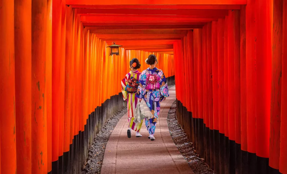 Damen im Kimono in Kyoto