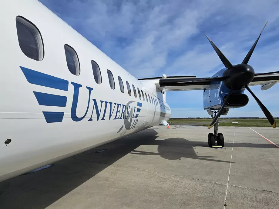 Fliegen Sie Universal Air